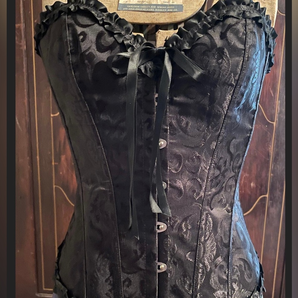 Black lace corset